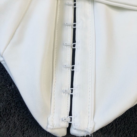 Corset crop trop sleeveless - Picture 7 of 8